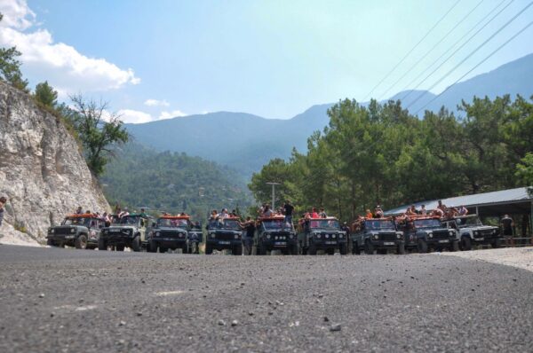 IMG-1706533883-alanya-jeep-safari